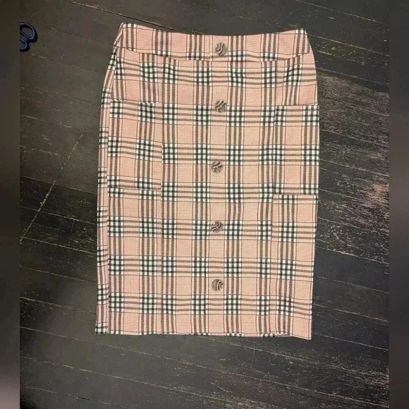 CATO pink plaid highwaisted pencil skirt Size S - Picture 1 of 4